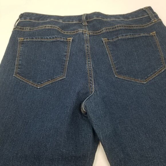 Old Navy Siper Skinny Mid Rise Raw Hem Jean. Size 10. - Picture 4 of 16